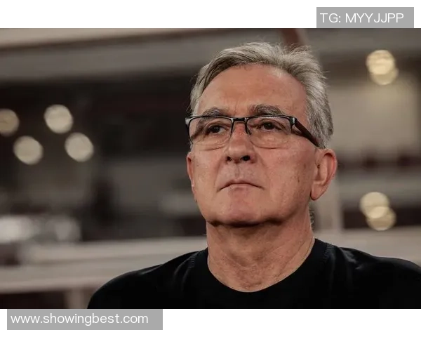 探秘法国足球明星的奢华家居生活与独特风格